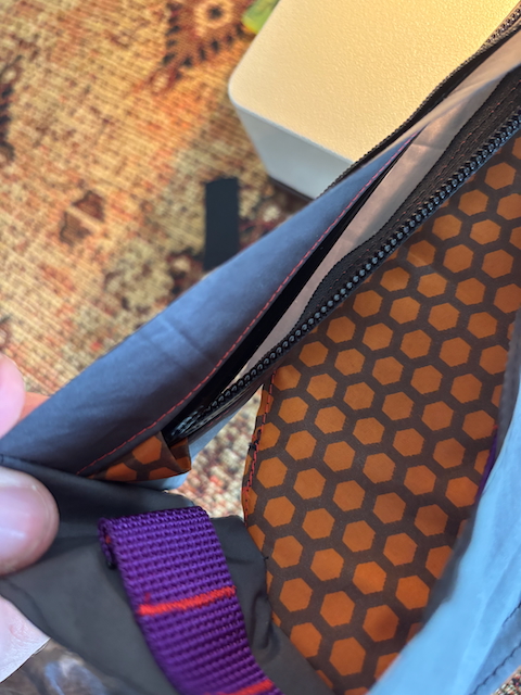 The length mismatch between the panel circumference and the boxing leaving a large gap where the two sides meet.